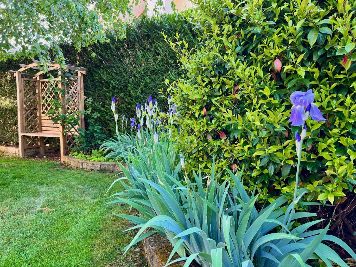 La Finestra Sul Giardino - B&B Cavedine Экстерьер фото