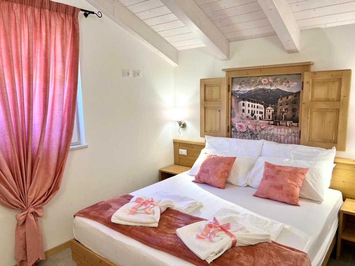La Finestra Sul Giardino - B&B Cavedine Экстерьер фото